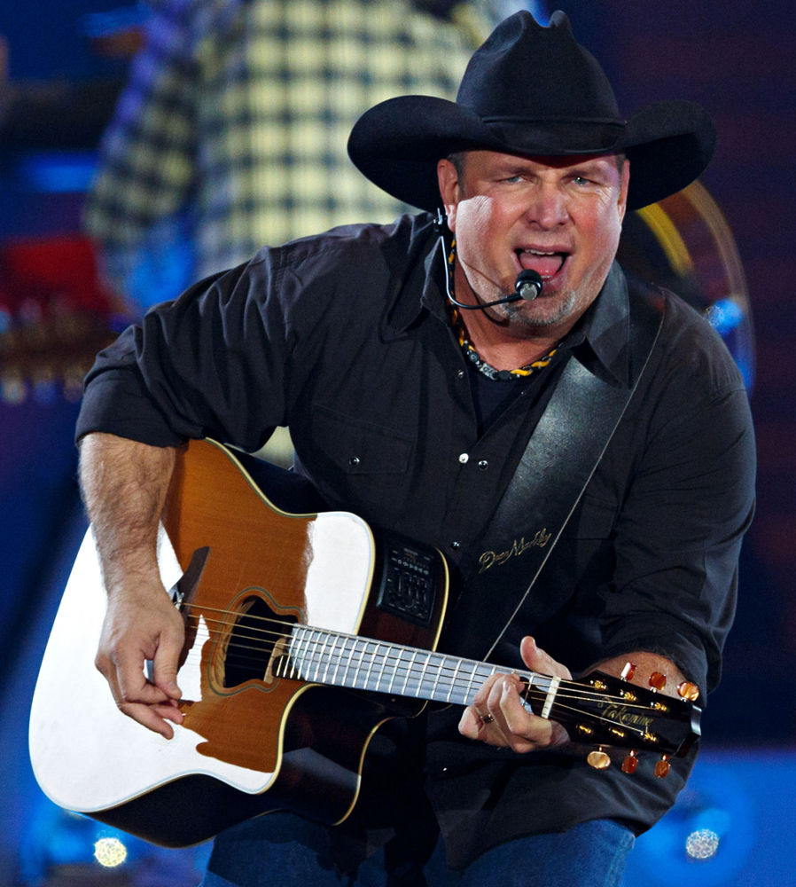 Garth Brooks — Nov. 19-23, 2014